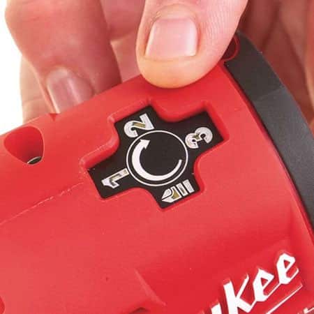 may-van-vit-milwaukee-m12-fid-0c-1 Máy vặn vít Milwaukee M12 FID-0C (4)