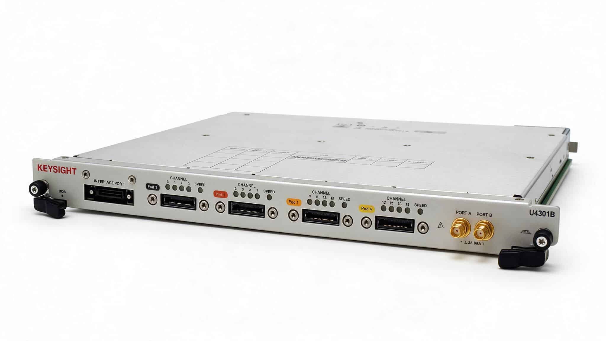 may-phan-tich-giao-thuc-pcie-keysight-u4301b-studio Máy phân tích giao thức PCIe Keysight U4301B — ảnh studio
