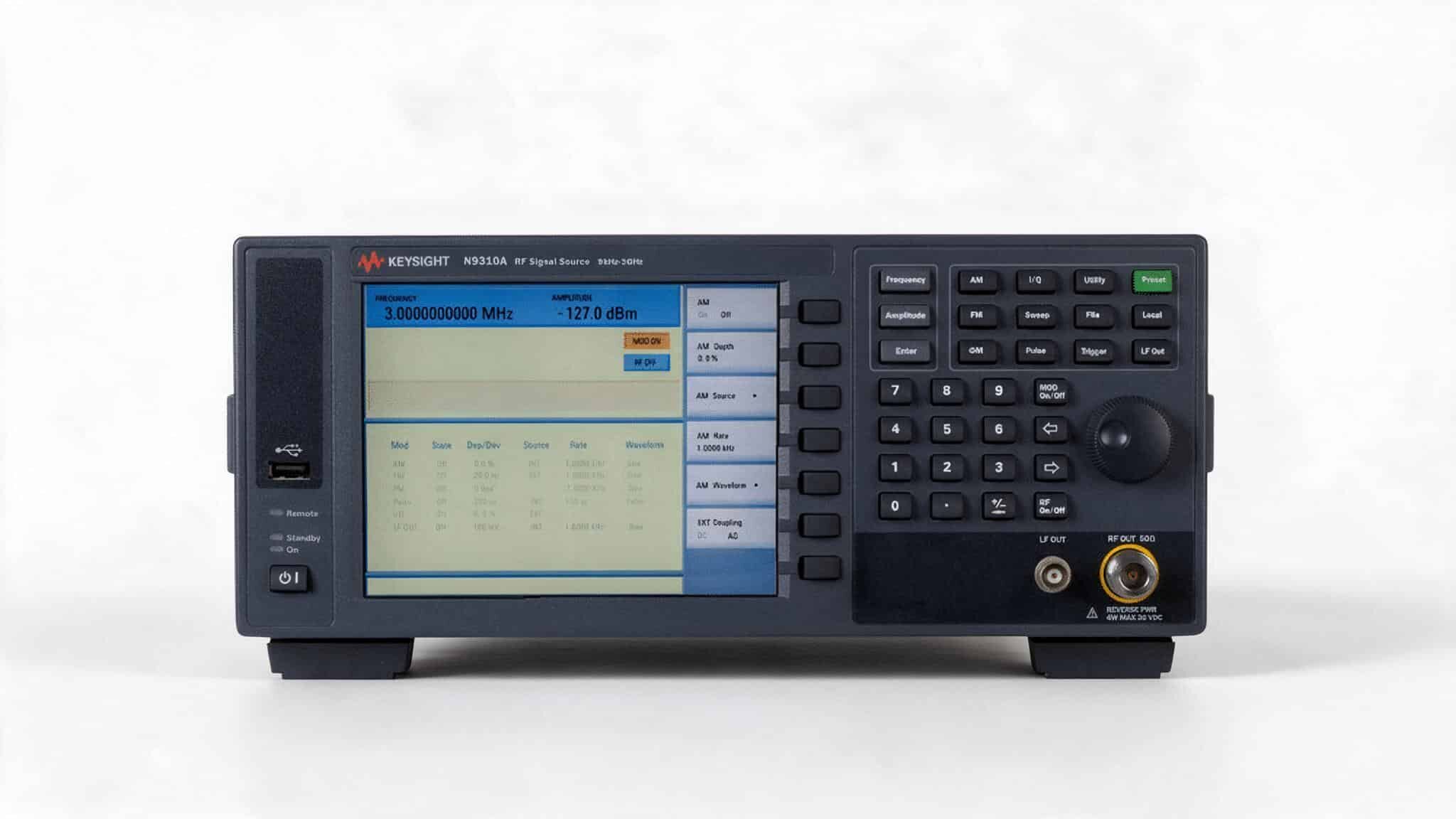 may-phat-tin-hieu-rf-keysight-n9310a-studio Máy phát tín hiệu RF Keysight N9310A — ảnh studio