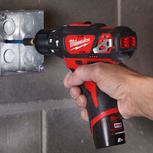 may-khoan-dong-luc-co-choi-than-milwaukee-m12-bpd-0-4 Máy khoan động lực có chổi than Milwaukee M12 BPD-0 (4)