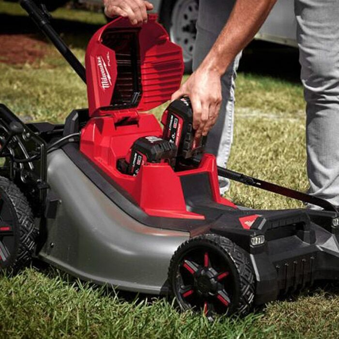 milwaukee-m18-f2lm53-2 Milwaukee M18 F2LM53 (2)