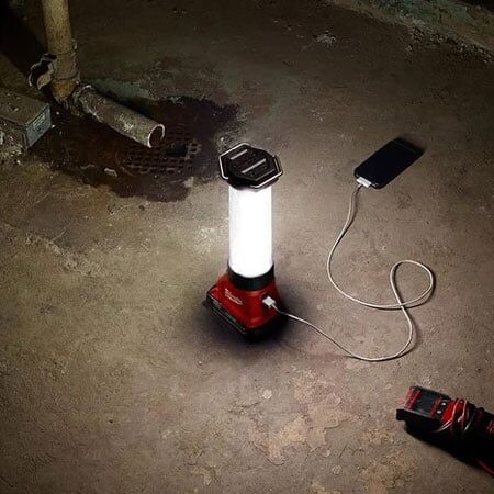 den-led-bao-hieu-milwaukee-m18-ll-0-3 Đèn LED báo hiệu Milwaukee M18 LL-0 (3)