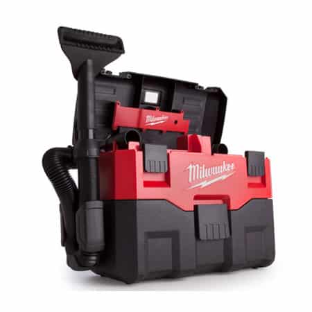 may-hut-bui-kho-uot-milwaukee-m18-vc-2-2 Máy hút bụi khô/ướt Milwaukee M18 VC2-0 (2)