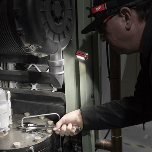 milwaukee-ir-hl450-6 đèn pin quấn đầu Milwaukee IR HL450 (6)